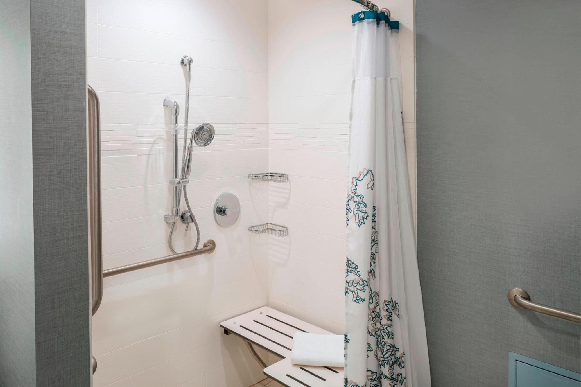 Residence Inn By Marriott Wheeling/St. Clairsville Экстерьер фото